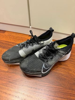 Nike Air Zoom Tempo Next% Talla 42.5