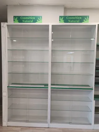 Vitrina expositora cristal y madera