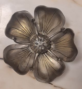 Cenicero vintage flor de loto 5 pétalos