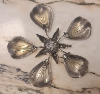 Cenicero vintage flor de loto 5 pétalos