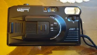 Cámara Analógica Canon Negra