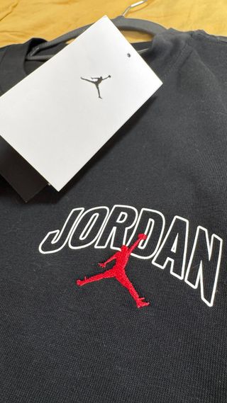 Camiseta Jordan Oversize Negra Talla M