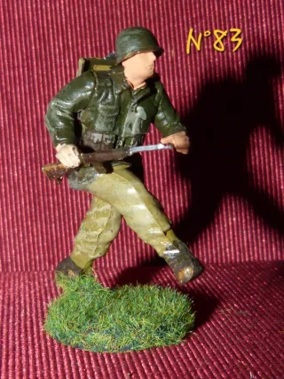 5 Soldatini scala 1:35 (76, 77, 82, 83)