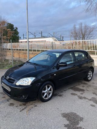 Toyota Corolla 2004