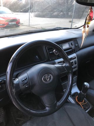 Toyota Corolla 2004