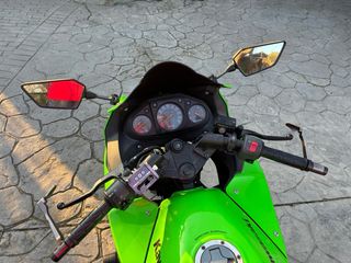 Kawasaki Ninja 250 RMoto deportiva