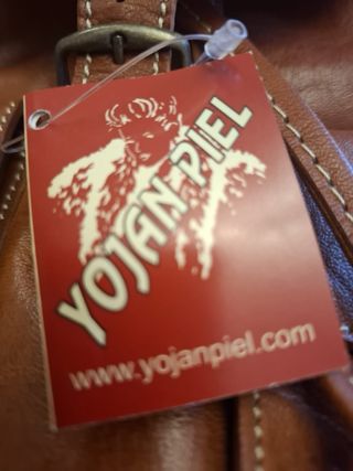 Mochila Yojan Piel pequeña cuero marrón