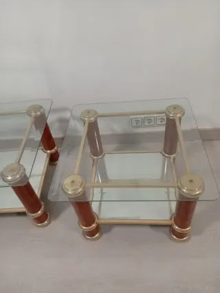Juego 2 mesas auxiliares cristal y madera