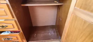 Mueble de madera para maquina de coser