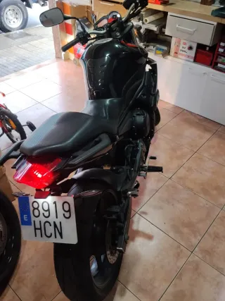 Yamaha XJ6 A2