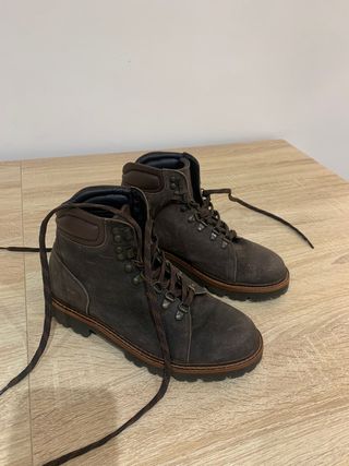Botas Dockers de cuero marrones