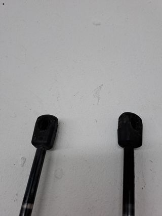 AMORTIGUADORES MALETERO / PORTON PEUGEOT BIPPER