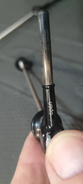 Cierres Ruedas Bicicleta TUNE