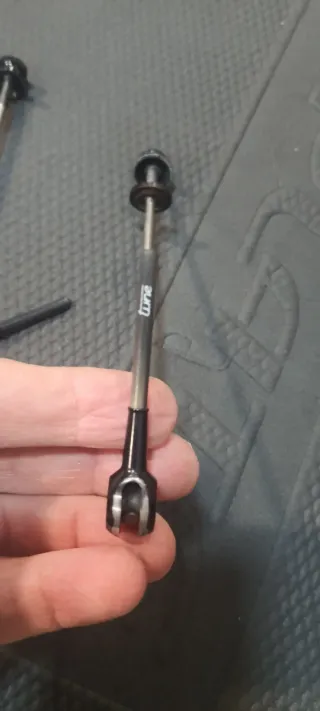 Cierres Ruedas Bicicleta TUNE