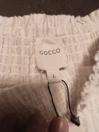 Falda blanca con rayas plateadas