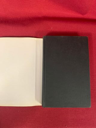 SULTANA ROJA - ALBERTO VAZQUEZ FIGUEROA