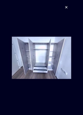 Armario de madera moderno