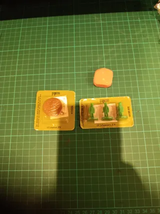 Figuritas Junior.TV HE1024 y HE1039