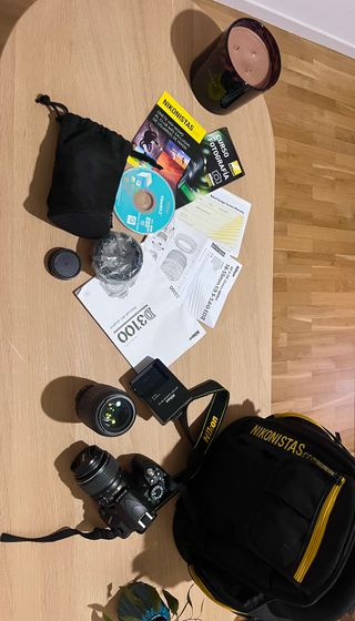 Cuidada Nikon D3100 con 2 objetivos, Mochila