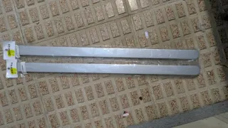 Tapas para encimera de metal plateado