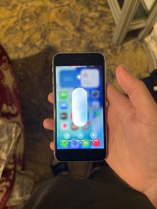 iPhone SE 2020 Negro para piezas o reparar