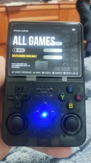 Consola Retro Portátil R36S +20.000 juegos