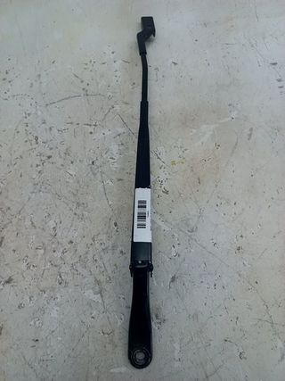 BRAZO LIMPIA DELANTERO IZQUIERDO OPEL CORSA F (8)