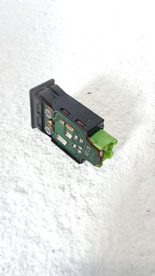 INTERRUPTOR SUZUKI VITARA SE/SV (ET) (2)