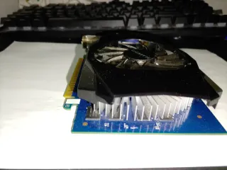 Tarjeta Gráfica Gigabyte GT730