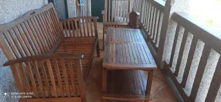 Conjunto mesa y sillas de jardín madera