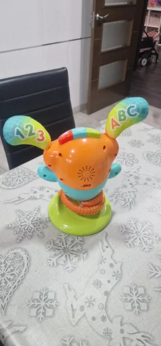 Fisher Price Boti Robotito Saltarín