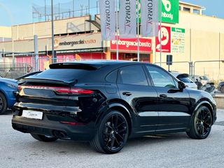 Porsche Cayenne Coupe / Paquete Turbo