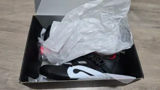 Zapatillas Ciclismo PELOTON Negro Talla 38 y 42