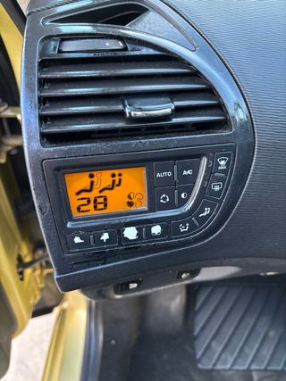 Citroen Grand C4 Picasso 2009