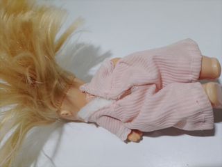 Muñeca Barriguitas rubia con vestido