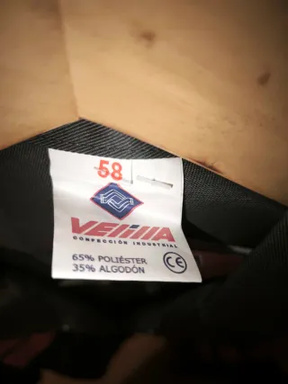 Chaqueta de Trabajo Gris y Roja