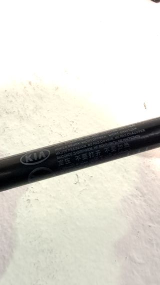 AMORTIGUADORES MALETERO / PORTON KIA SPORTAGE