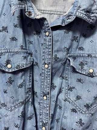 Camisa vaquera Cortefiel estampada