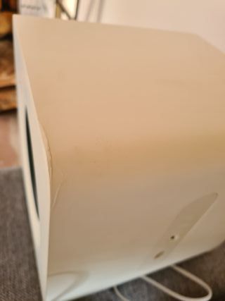 Barra de sonido/subwoofer blanca Samsung HW-S811B