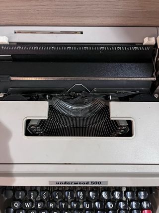 Máquina de escribir Underwood 500