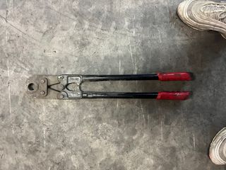 Prensa Multicapa 25-32mm Robusta