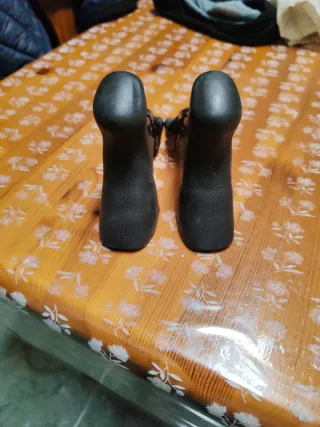 Manetas Shimano Ultegra Di2 10-11v.