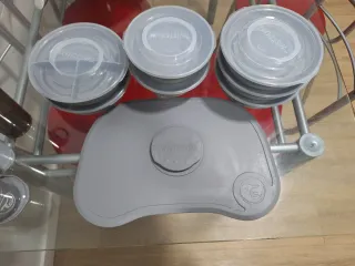 Lote Twistshake: Platos, Mantel y vasos