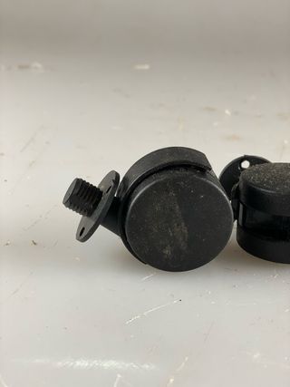 4 Rodas Pretas para Móveis