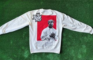 Sudadera con estampado de Tupac Shakur