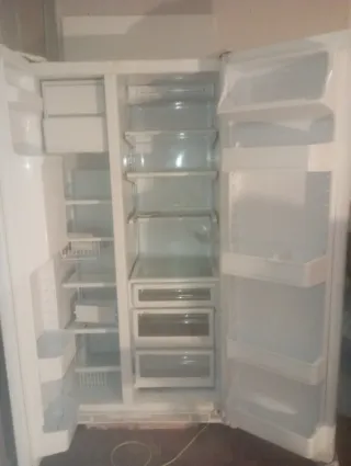 Nevera doble puerta blanca