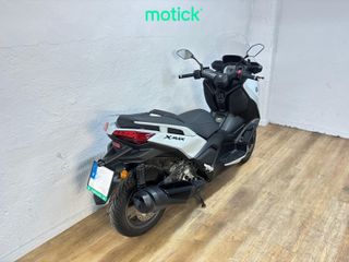 YAMAHA XMAX 300 TECH MAX