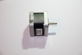 Motor NEMA 17HS3001-20B Impresora 3D