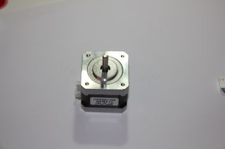 Motor NEMA 17HS3001-20B Impresora 3D