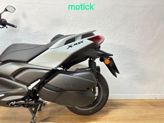 YAMAHA XMAX 300 TECH MAX